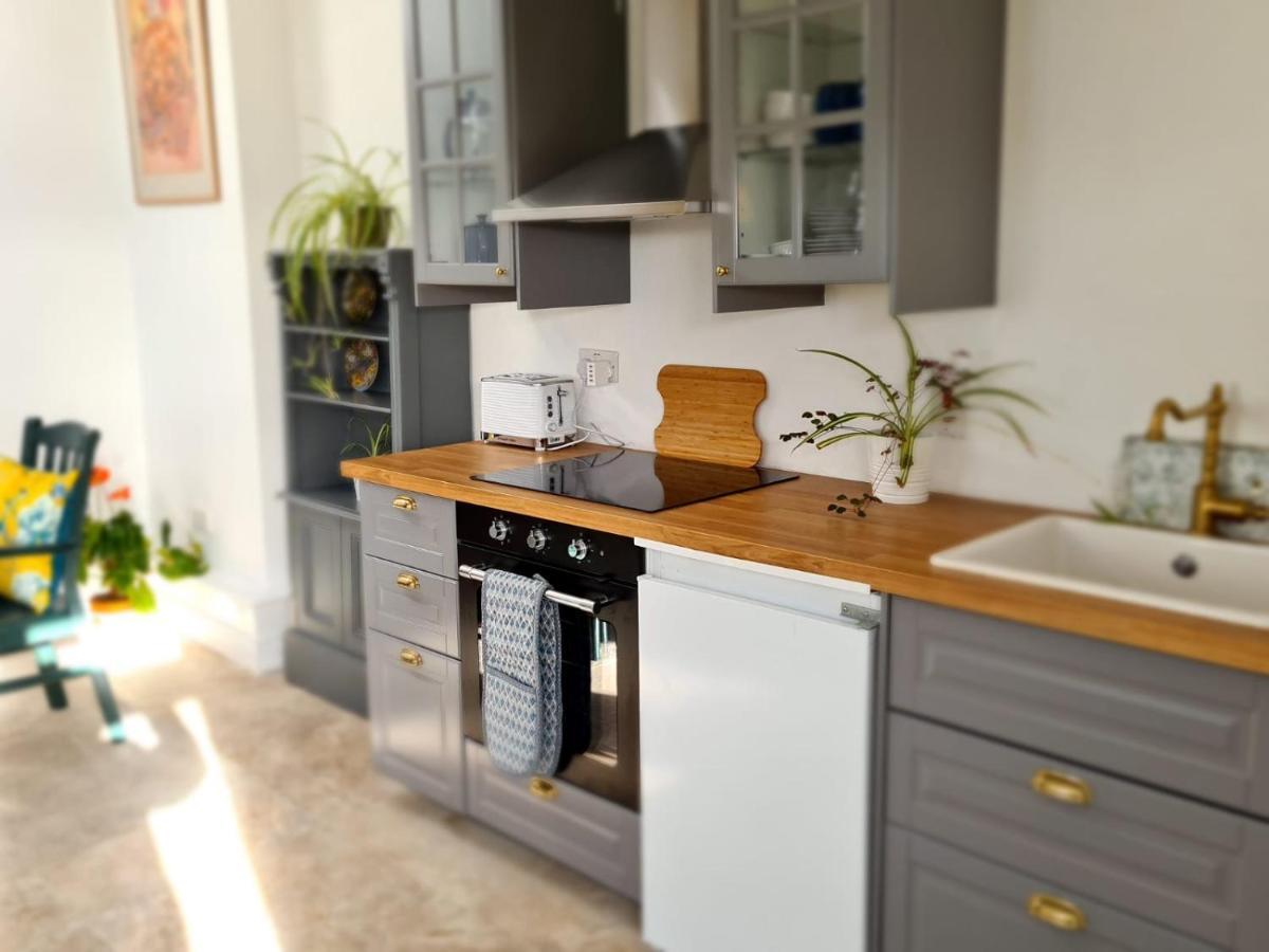 Lynam Cottage Ashford Екстер'єр фото