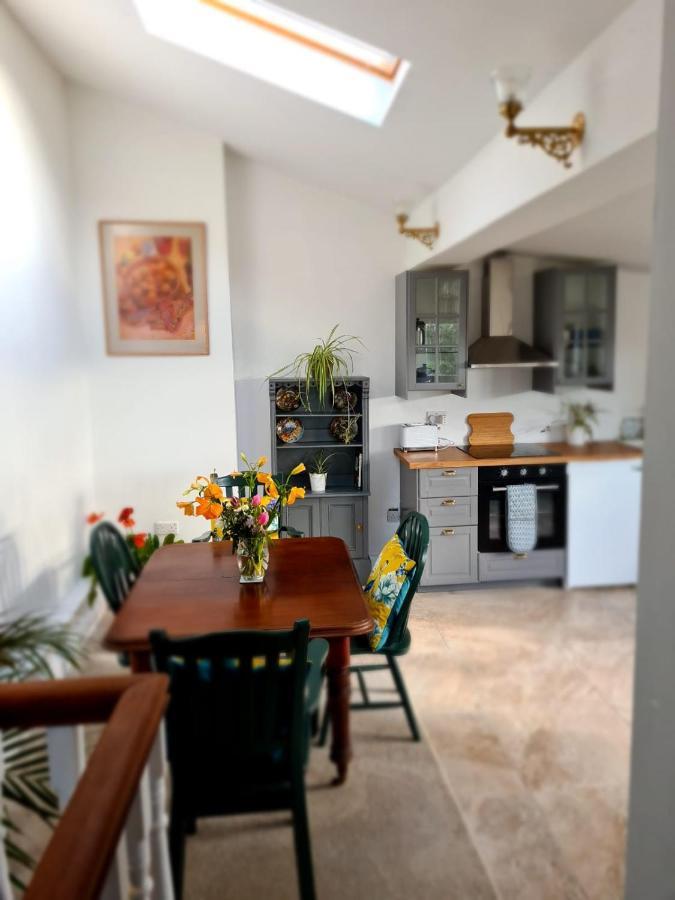 Lynam Cottage Ashford Екстер'єр фото